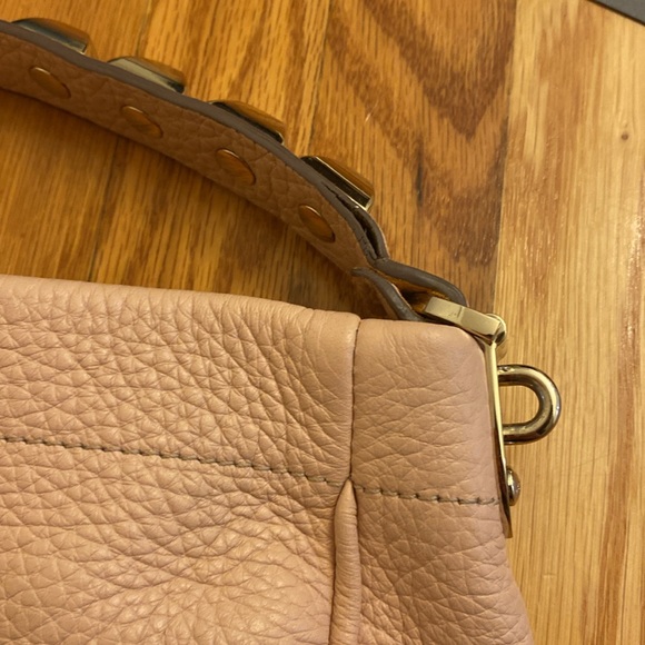 Mulberry Large Eliza Hobo Bag in Blush Pink with Crossbody Strap - Picture 10 of 16